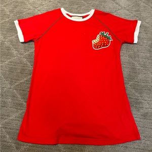 Gucci short-sleeved T-shirt with maxi strawberry logo